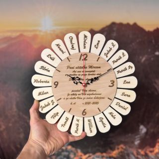 Hodiny z topoľa a dubu, čisto podľa predstavy zákazníčky. ⏰