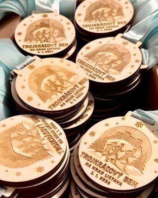 Výroba ďalších medailí na bežecké podujatia 🏃‍♀️🏃